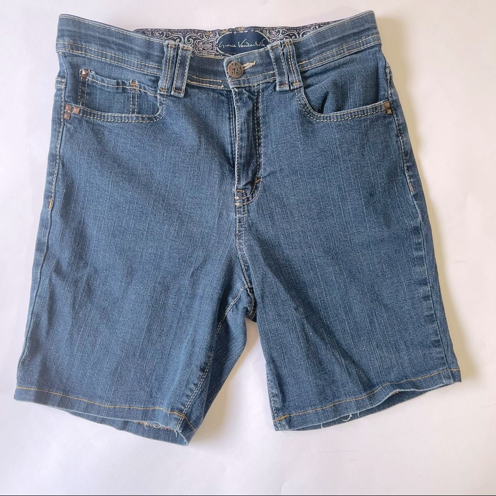 Gloria Vanderbilt blue biker shorts